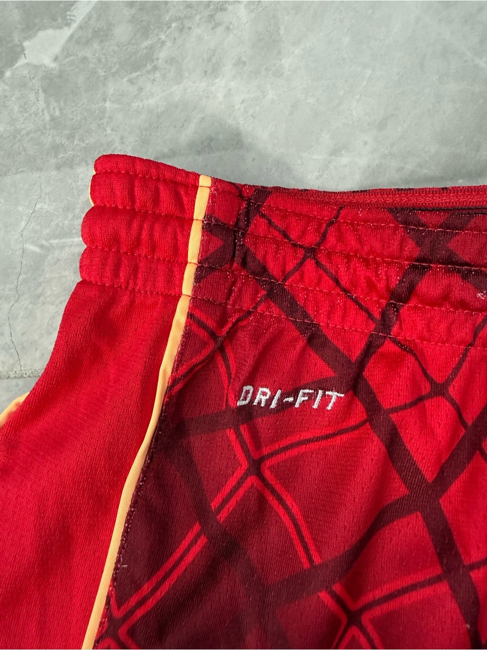 Women’s Nike Dri-Fit Running Training Workout Shorts Geometric Drawstring XL - Picture 6 of 16